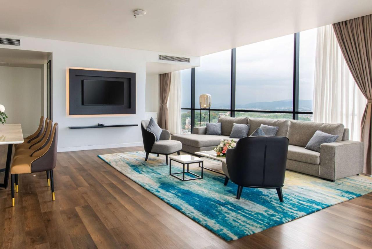Hotel Soleil Ha Long, Trademark Collection By Wyndham מראה חיצוני תמונה