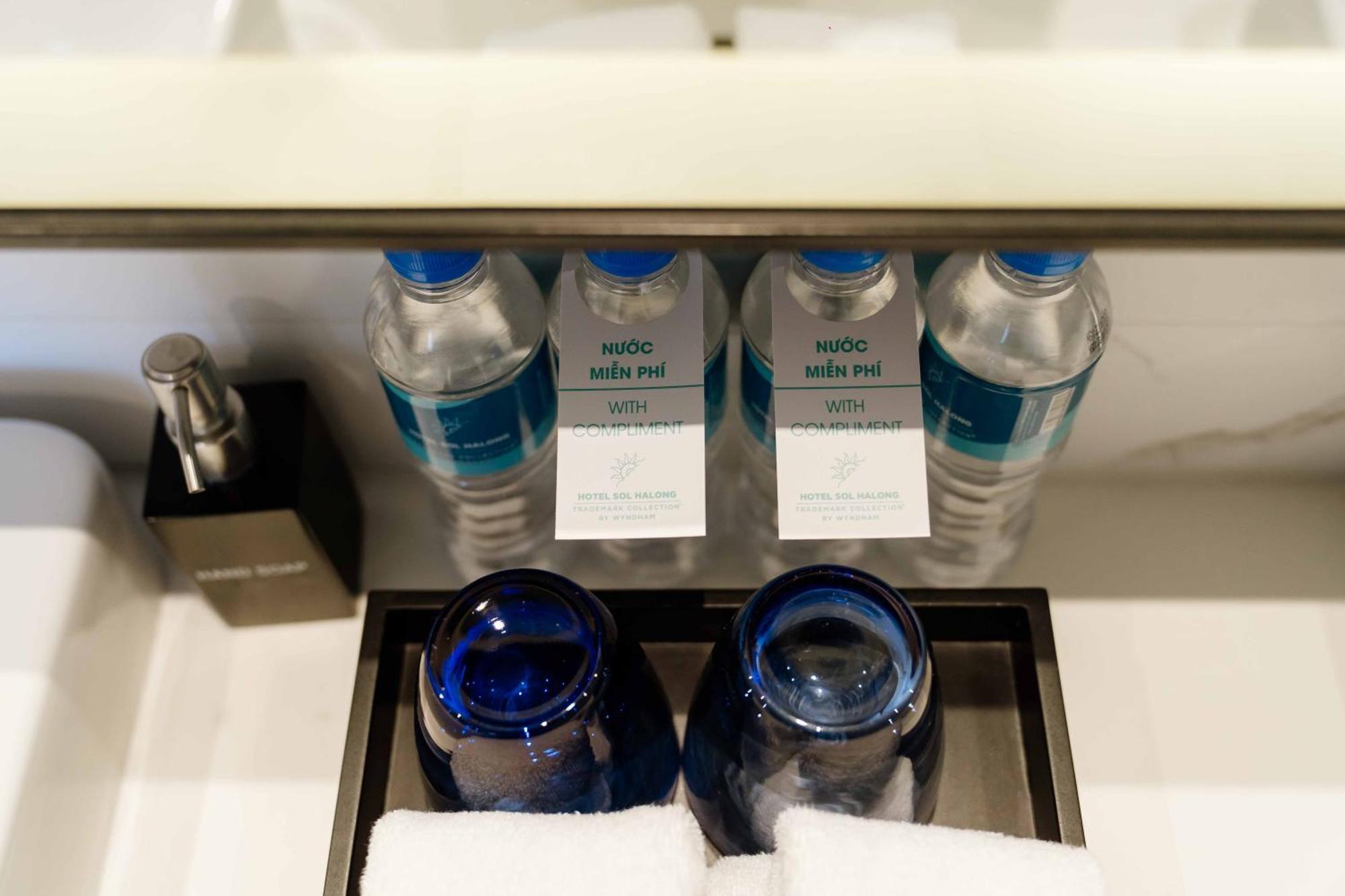 Hotel Soleil Ha Long, Trademark Collection By Wyndham מראה חיצוני תמונה