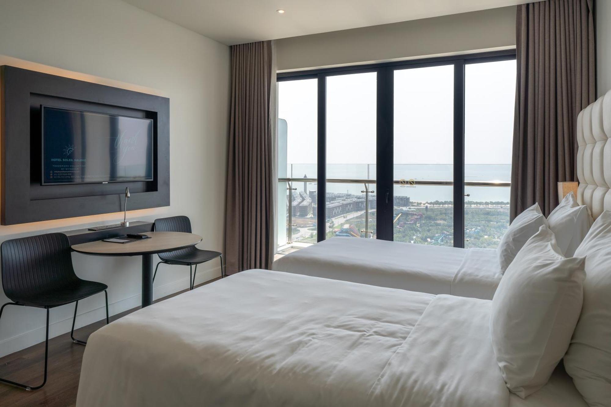 Hotel Soleil Ha Long, Trademark Collection By Wyndham מראה חיצוני תמונה
